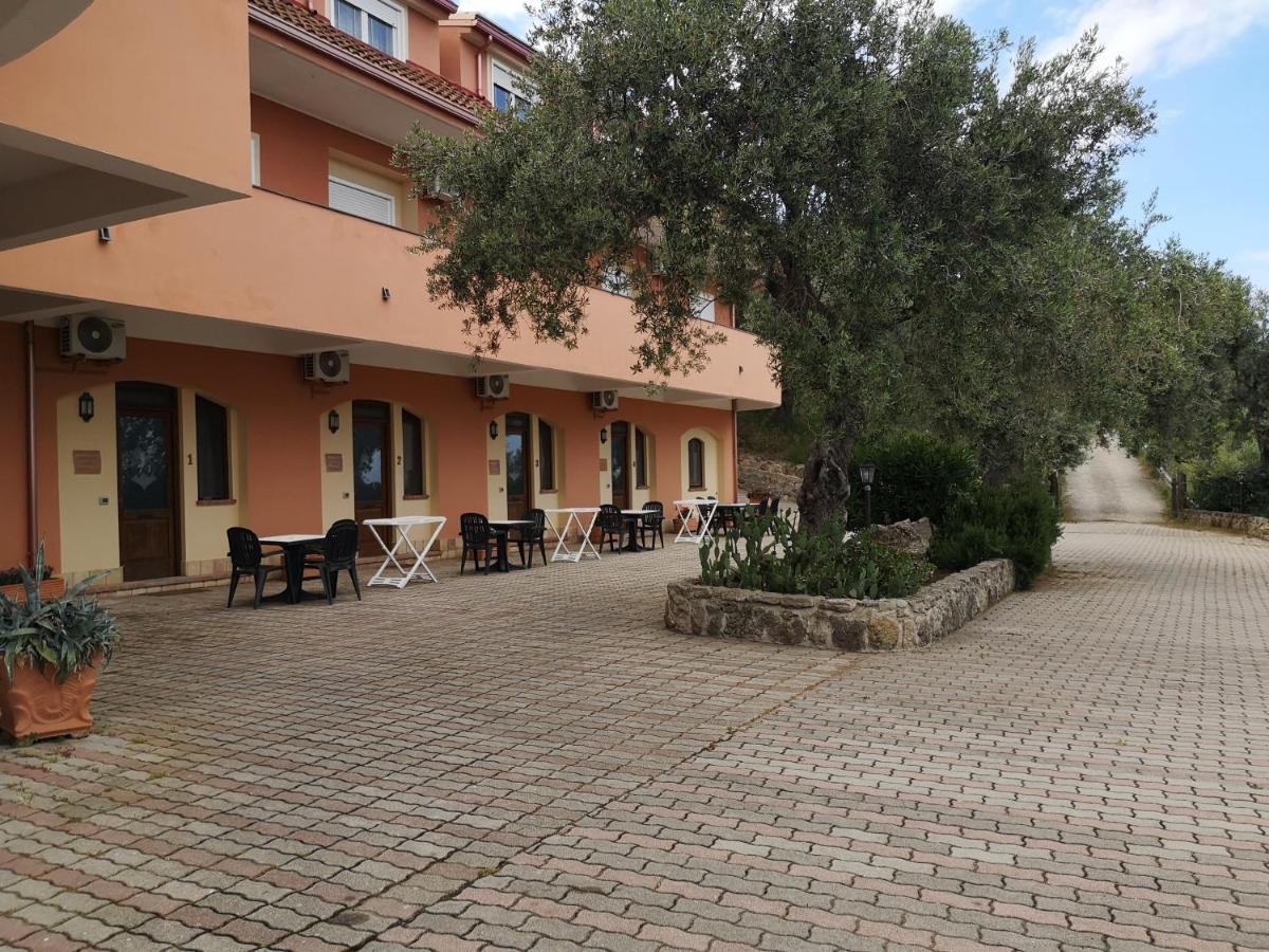 Agriturismo Catena Ciro Exterior photo