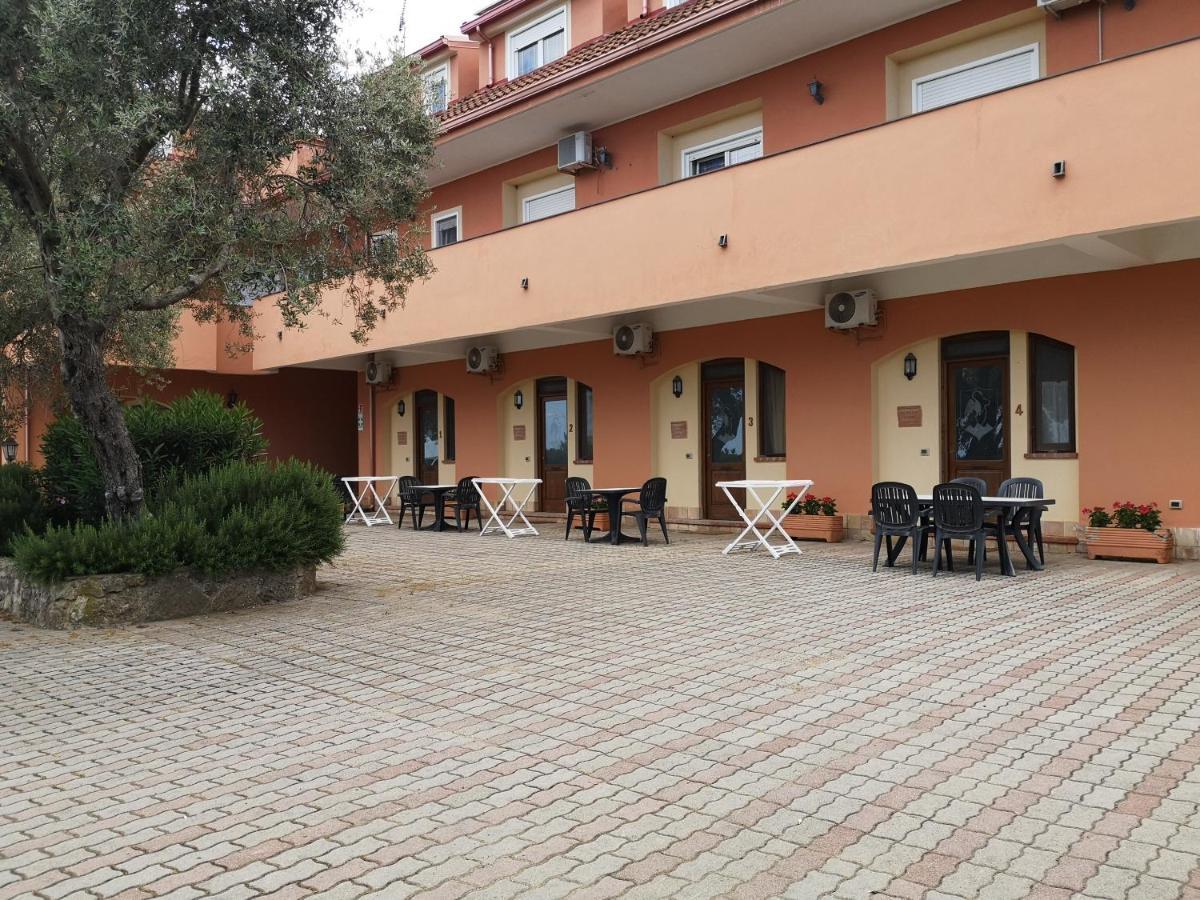 Agriturismo Catena Ciro Exterior photo